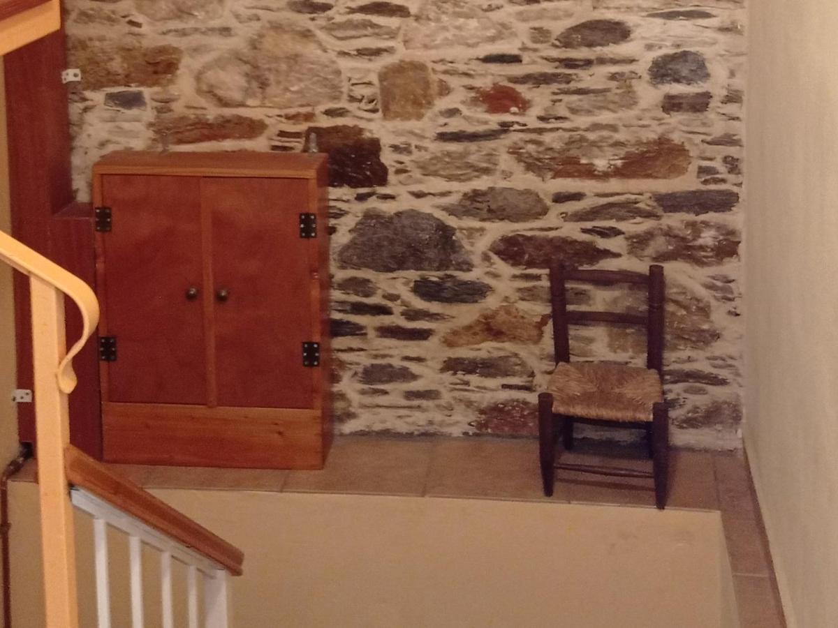 1872 - Agnes, Cozy Stony Apartment With Balcony إرموبولّي المظهر الخارجي الصورة
