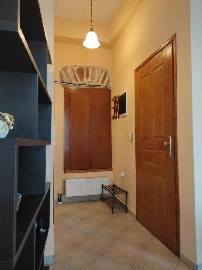1872 - Agnes, Cozy Stony Apartment With Balcony إرموبولّي المظهر الخارجي الصورة