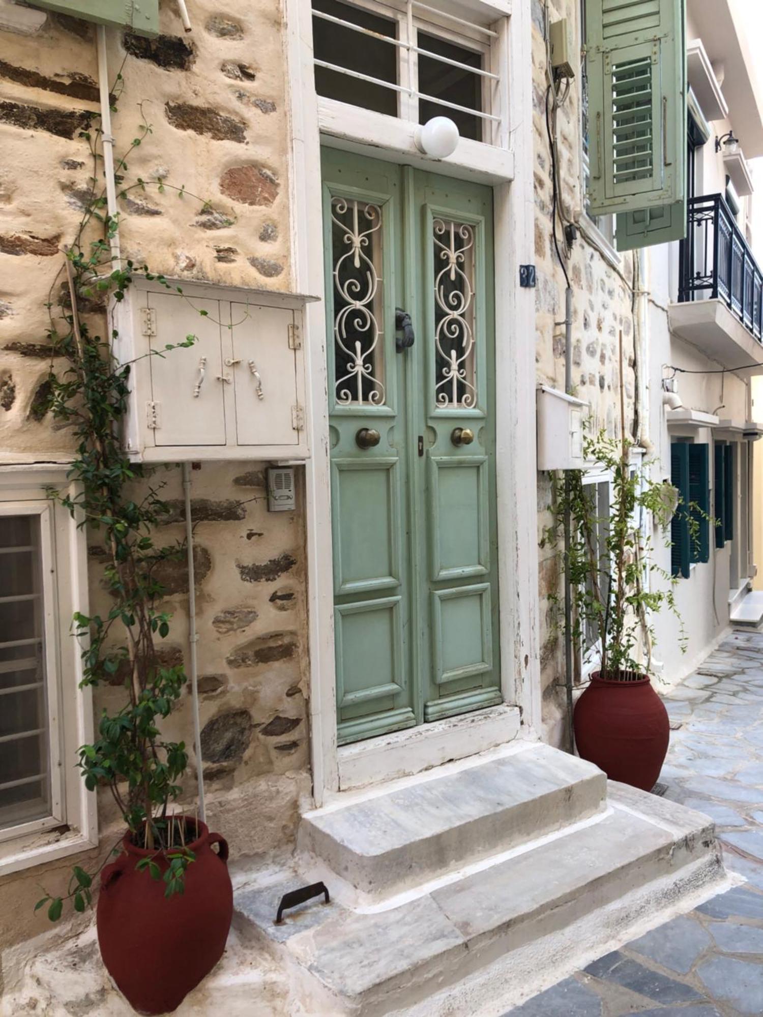 1872 - Agnes, Cozy Stony Apartment With Balcony إرموبولّي المظهر الخارجي الصورة